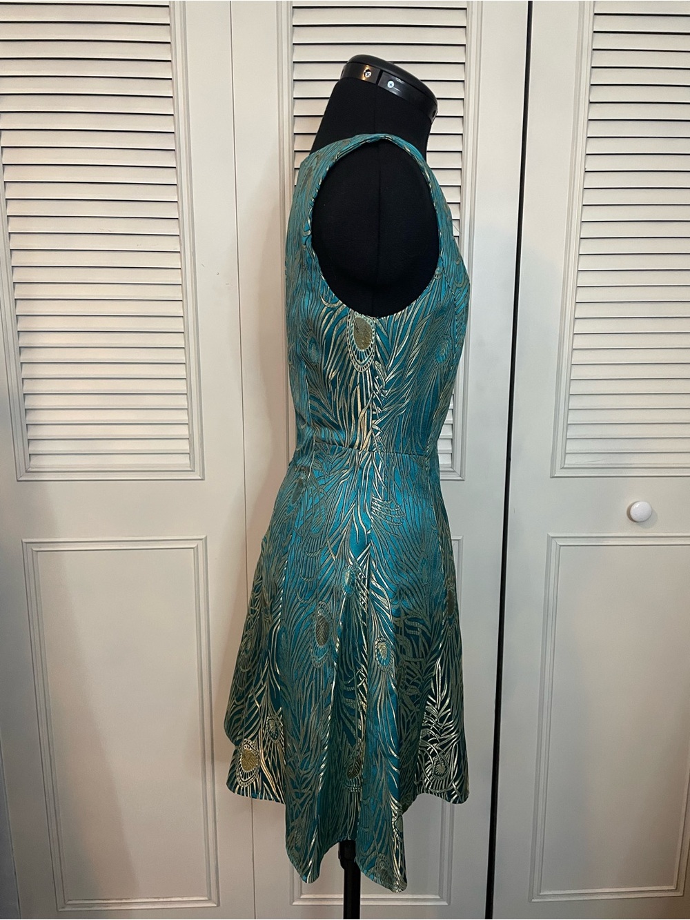 Teal Metallic Peacock Brocade Sheath Dress - Picture 4 of 9
